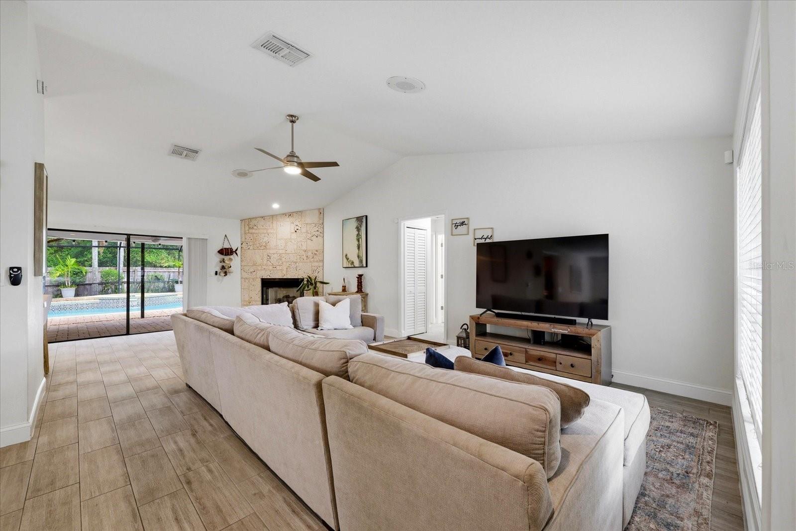 WIEKER SUB - Residential