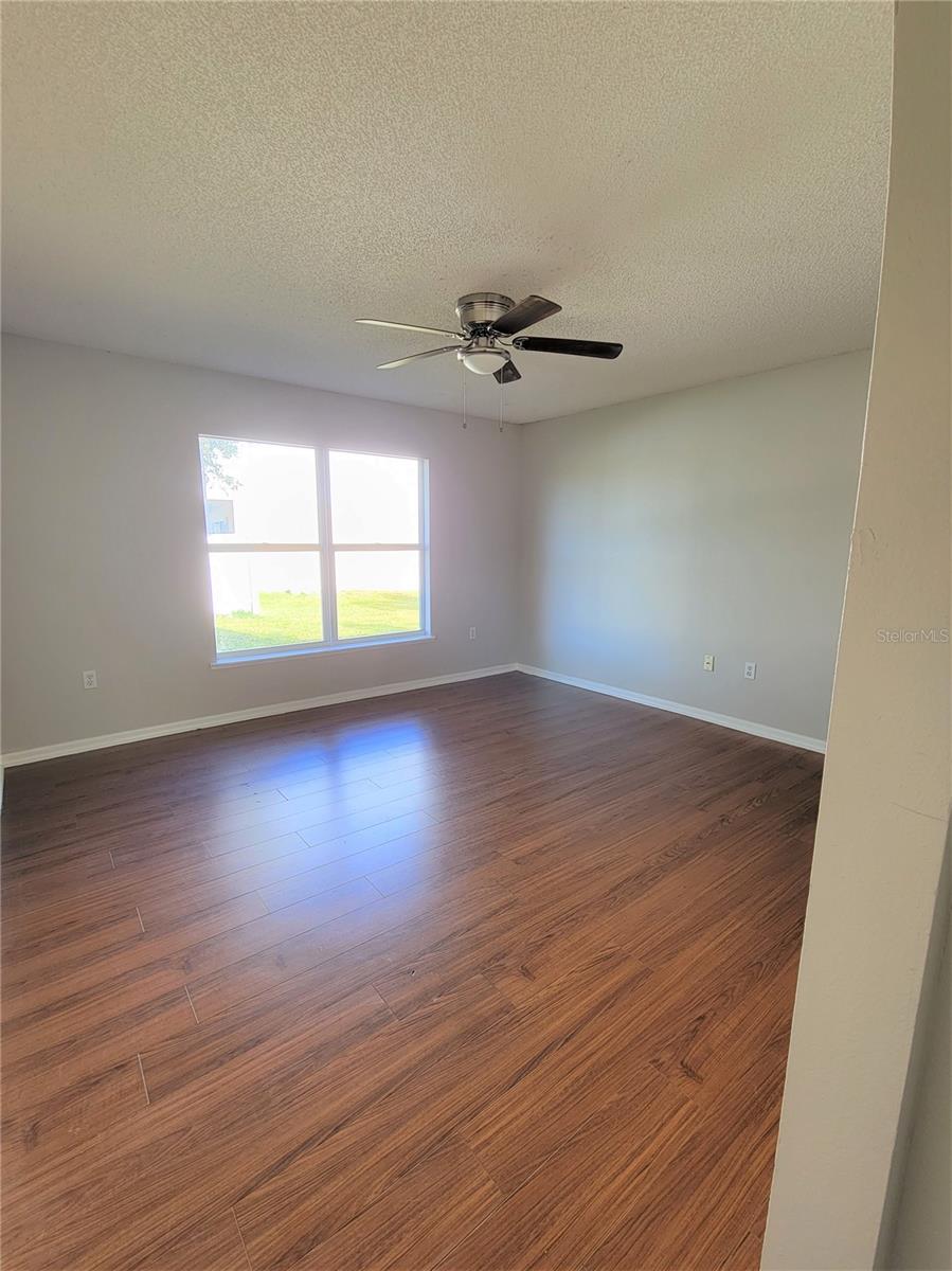 STONEMEADE PH 05 49 62 - Residential Lease