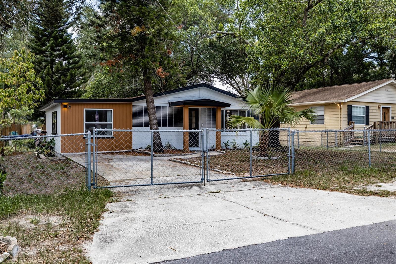 MANOR HILLS SUB - Residential