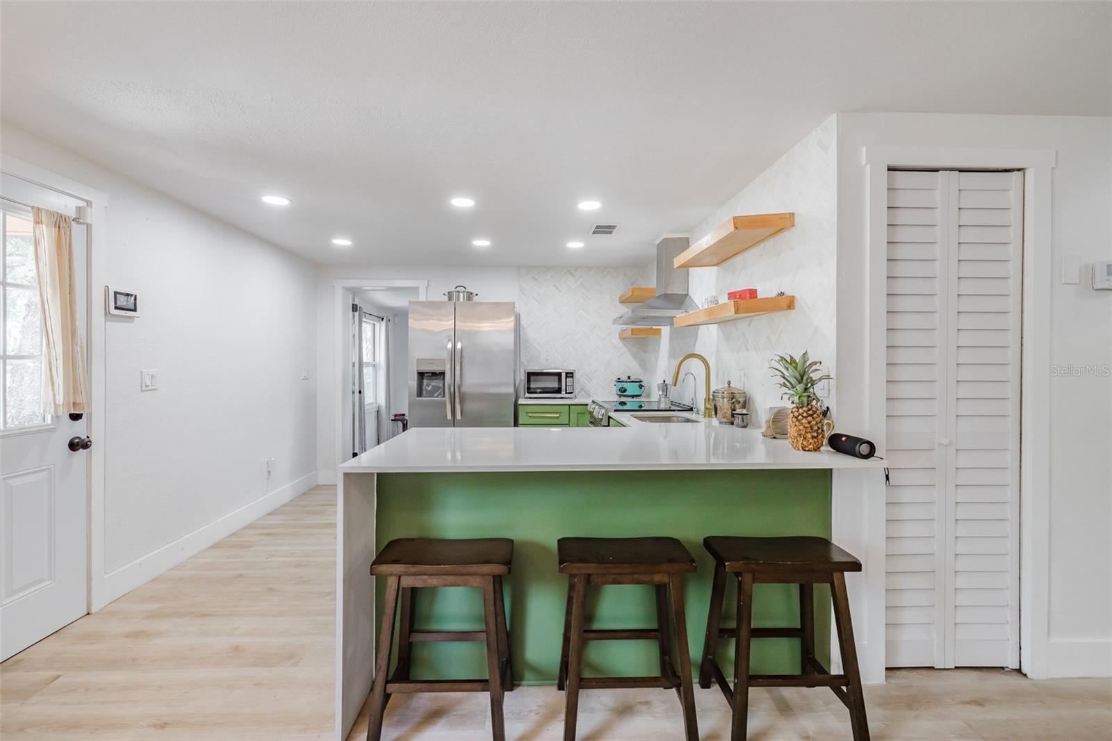 MANOR HILLS SUB - Residential