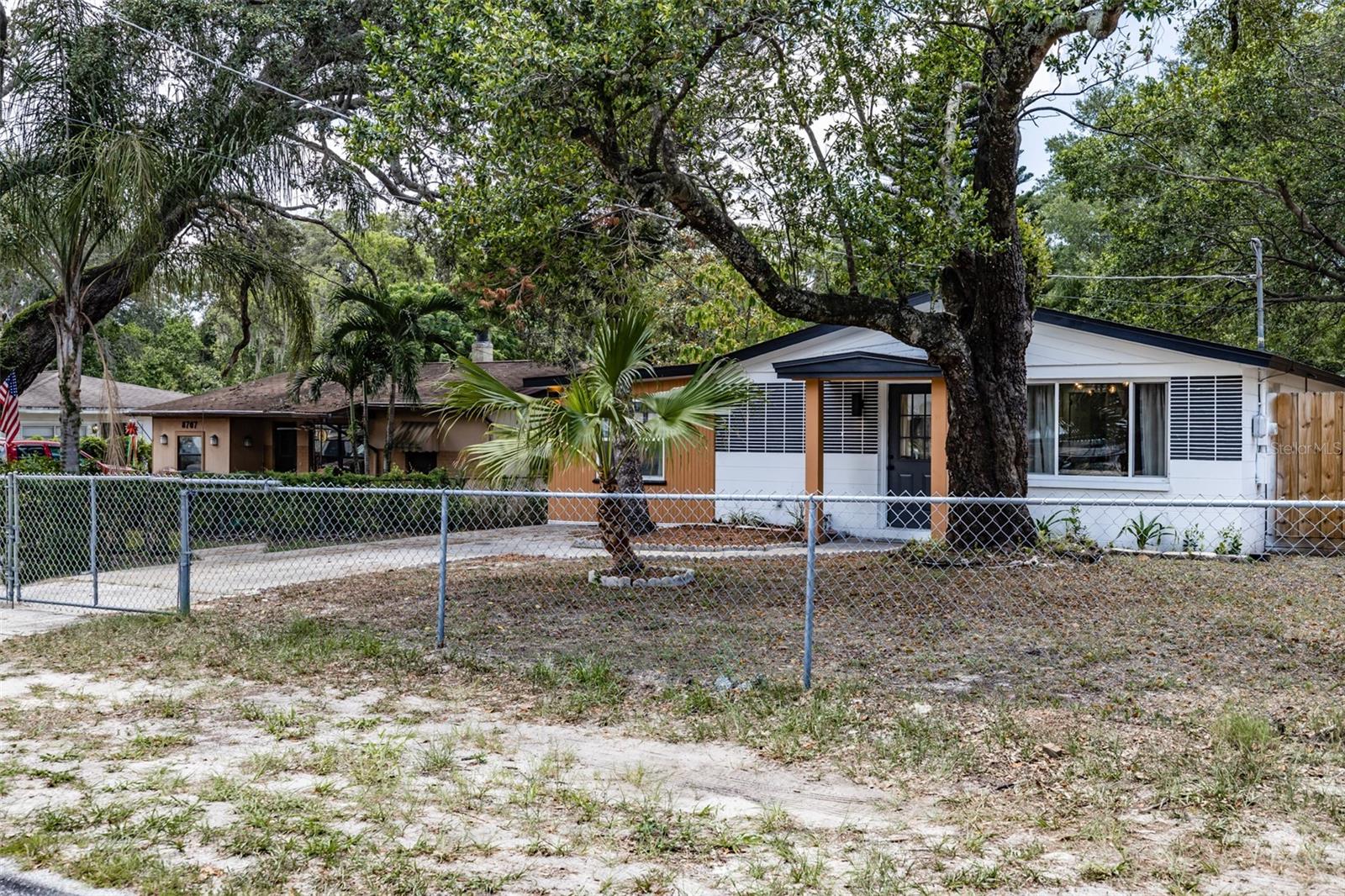 MANOR HILLS SUB - Residential