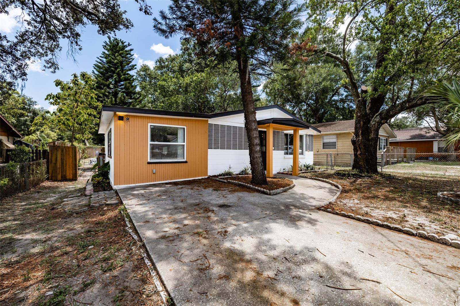 MANOR HILLS SUB - Residential