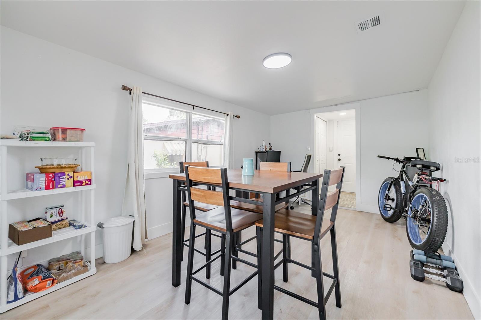 MANOR HILLS SUB - Residential