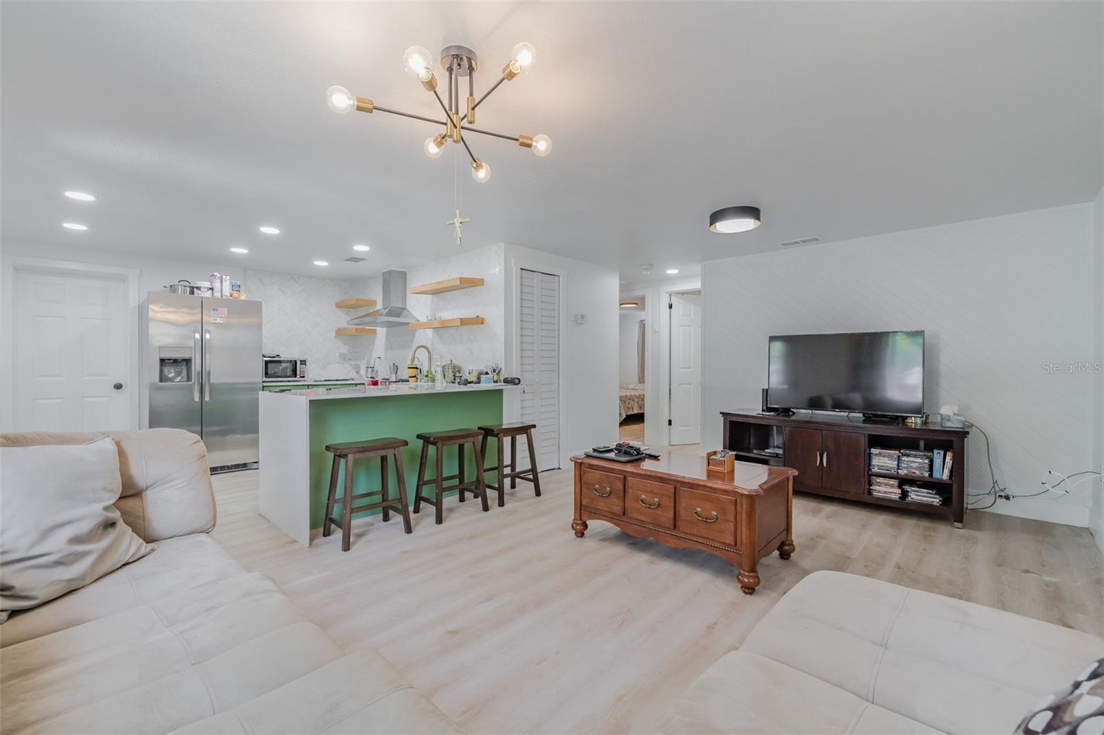 MANOR HILLS SUB - Residential
