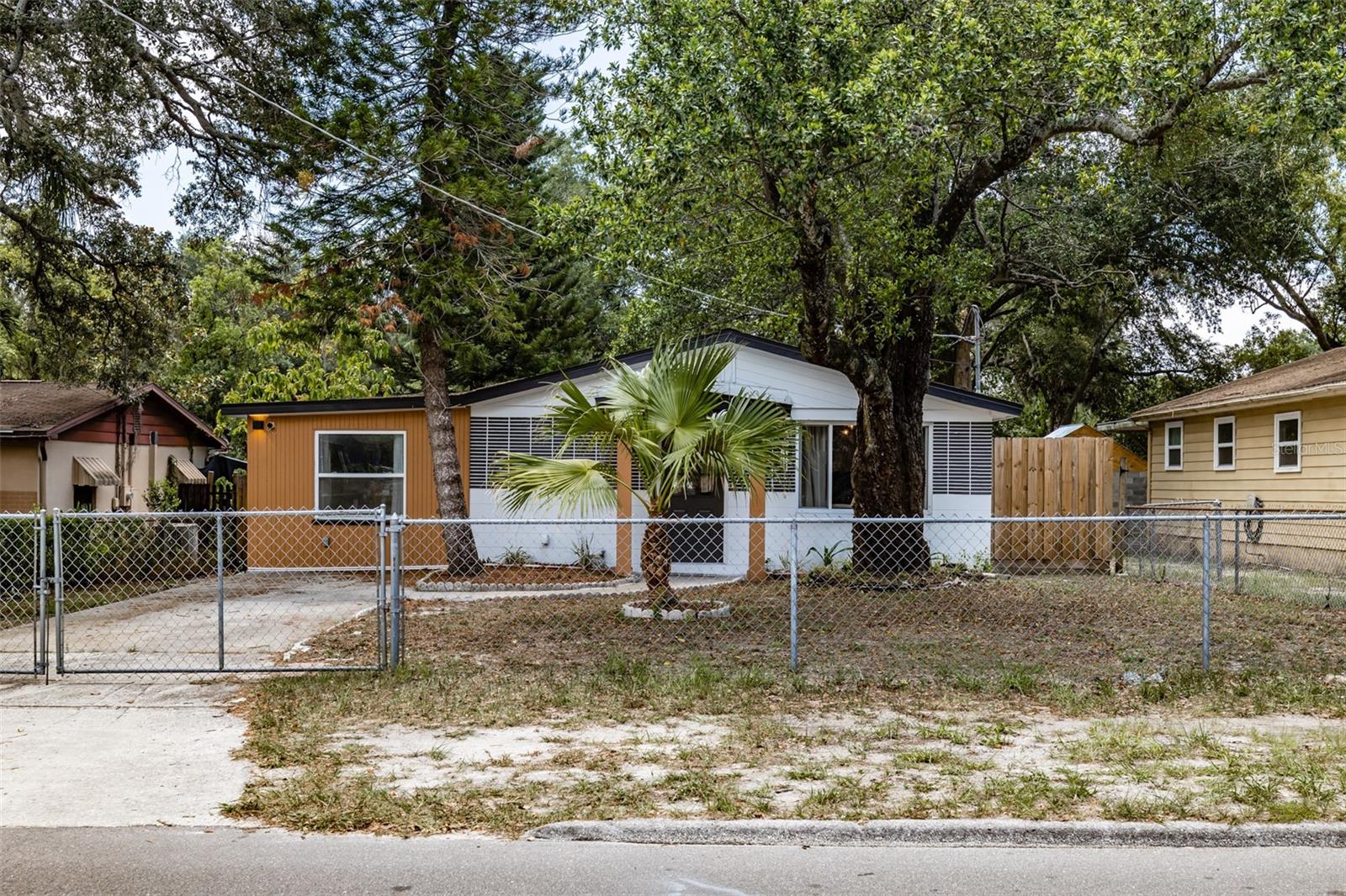 MANOR HILLS SUB - Residential