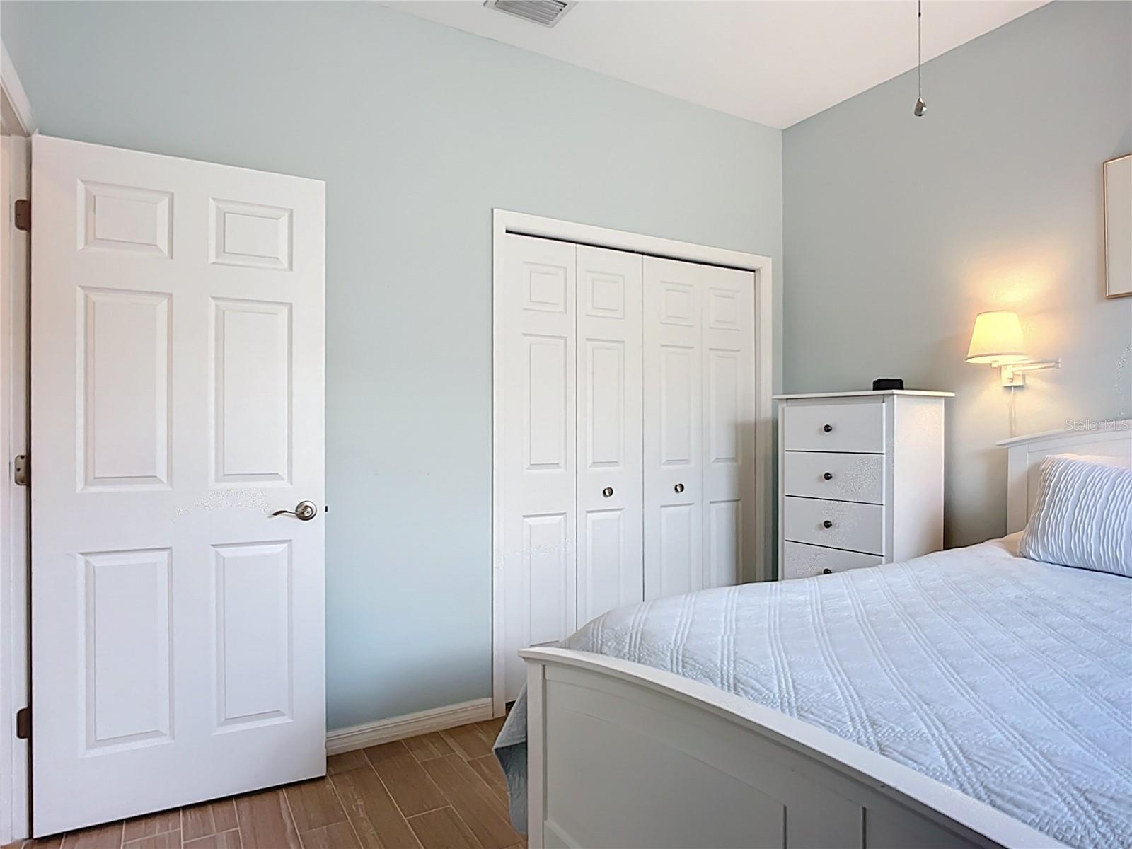 TALON BAY - Residential