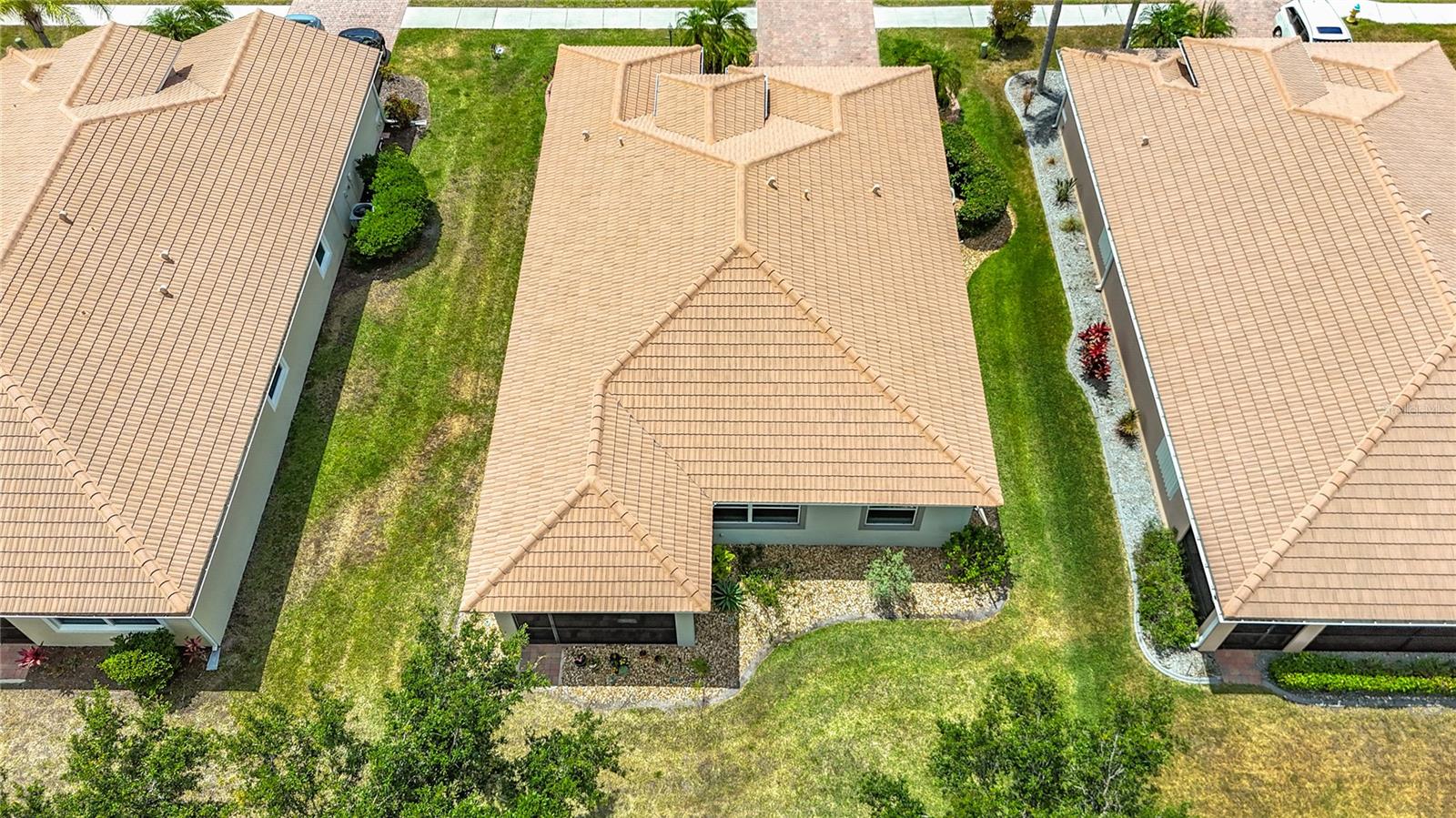 TALON BAY - Residential