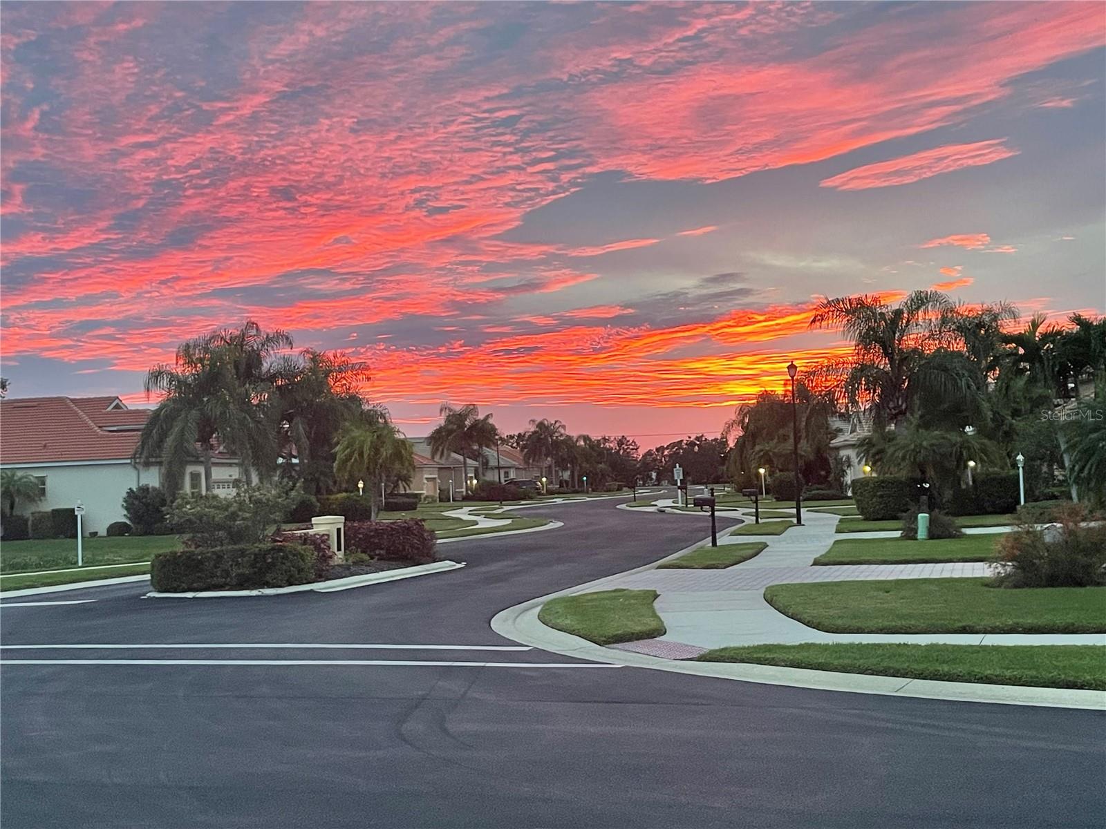 TALON BAY - Residential