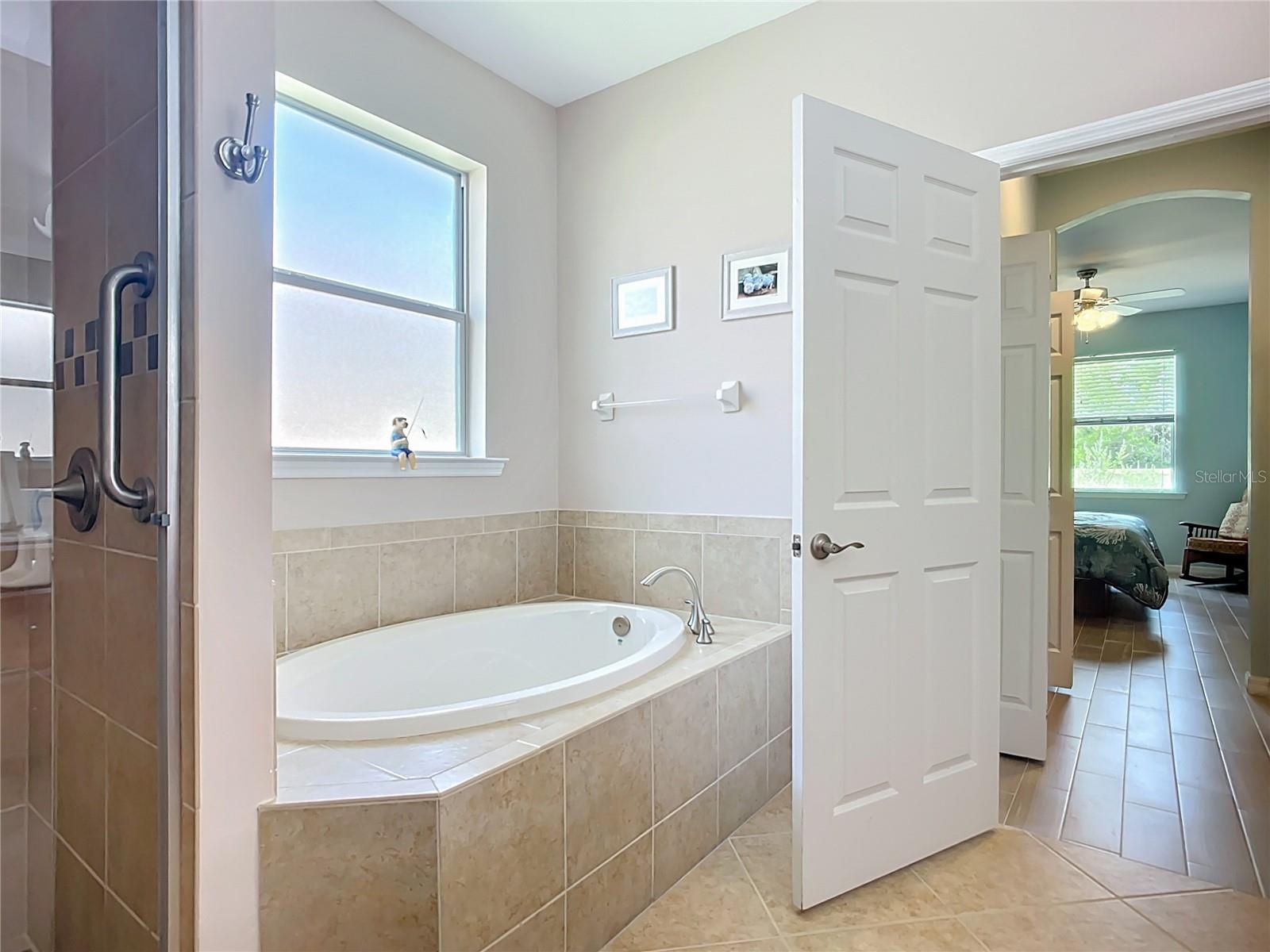 TALON BAY - Residential