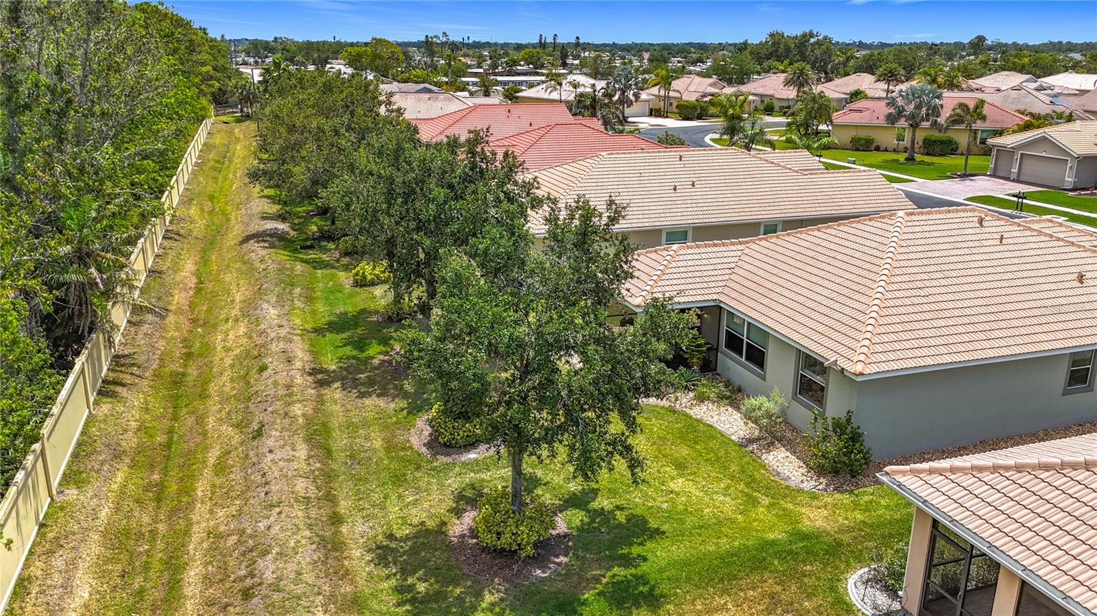 TALON BAY - Residential