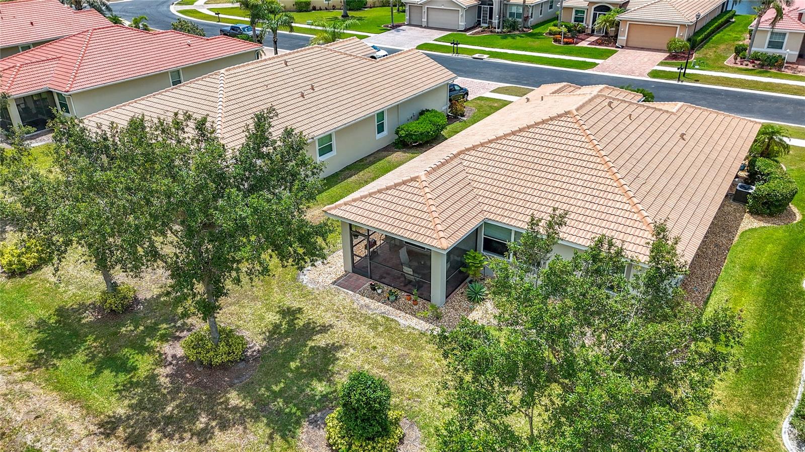 TALON BAY - Residential