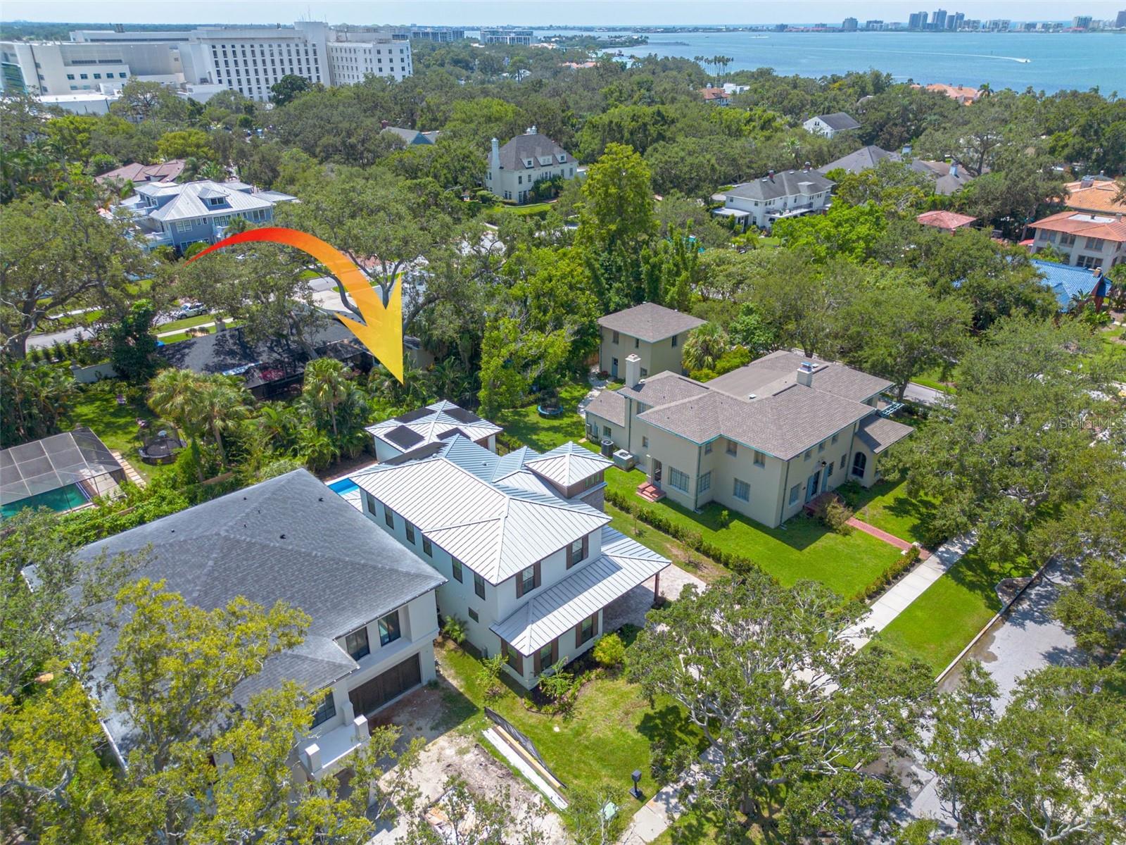 HARBOR OAKS - Residential