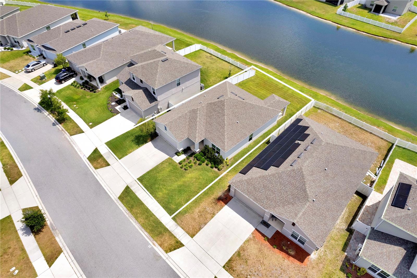 ESTATES AT SOUTHERN PINES - Residential