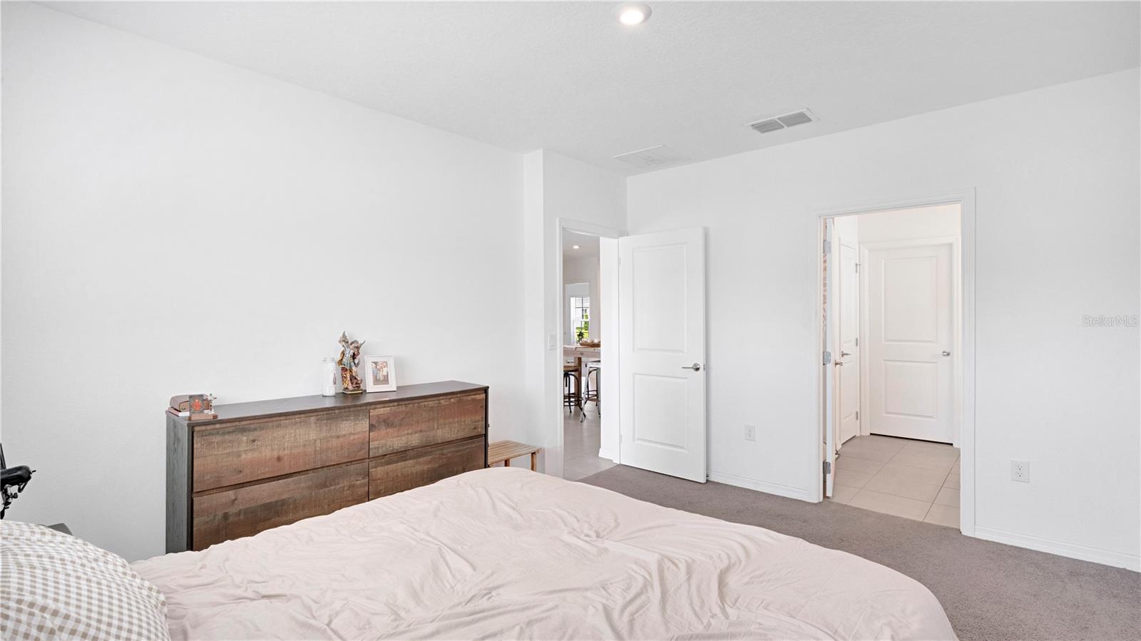 ESTATES AT SOUTHERN PINES - Residential