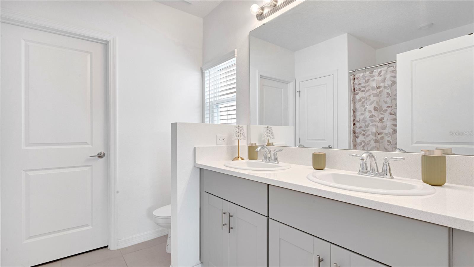 ESTATES AT SOUTHERN PINES - Residential
