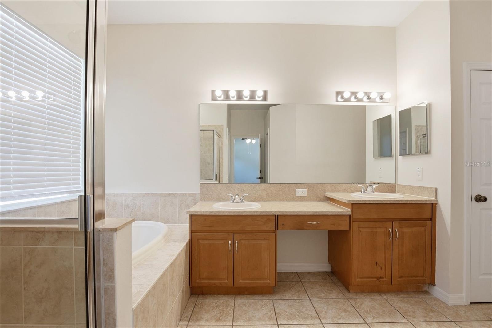 LAKE BERNADETTE PCLS 17 & 18A - Residential