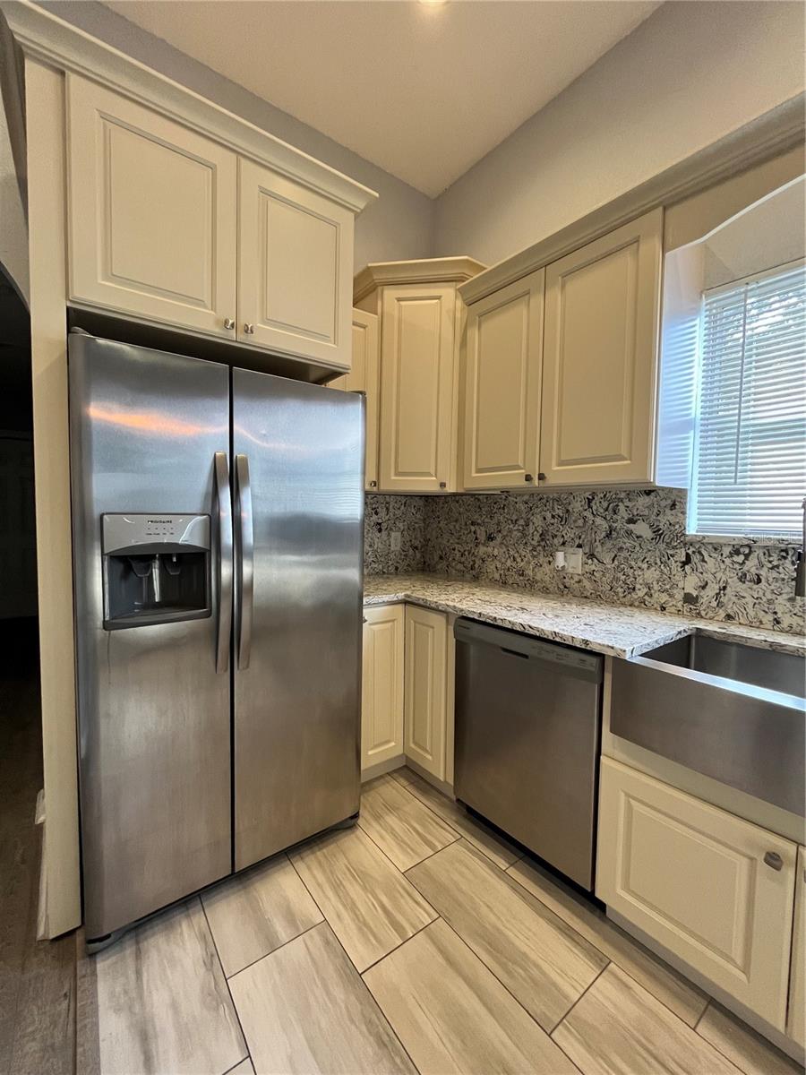 MAC FARLANES REV MAP OF ADD - Residential Lease