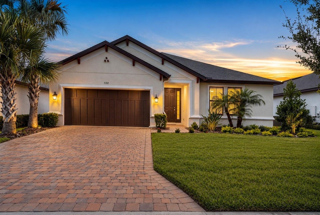 Photo of 508 Lago Matisse Street, Kissimmee, FL 34759 (MLS # A4705164)