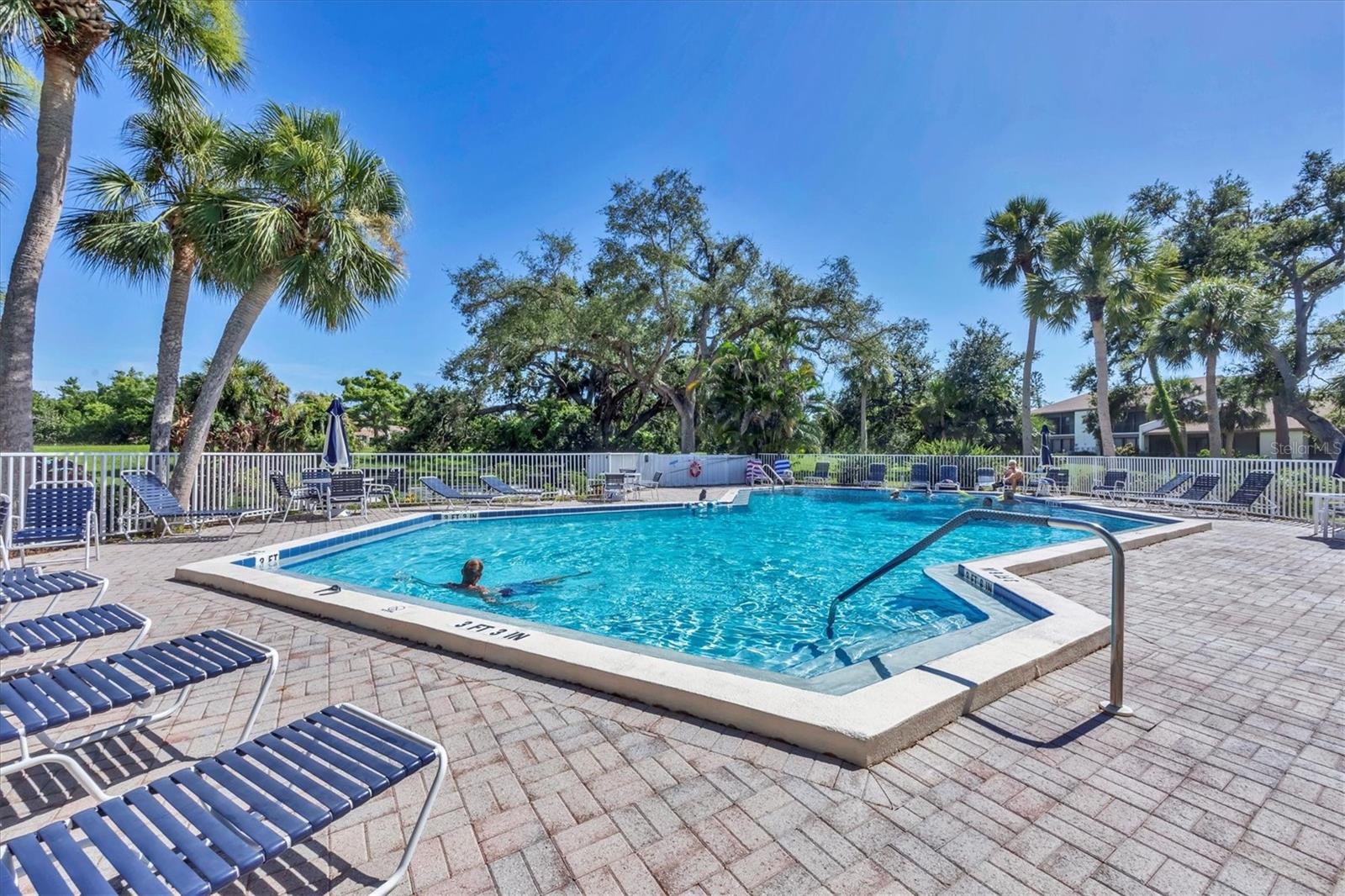 BIRD BAY II - Residential