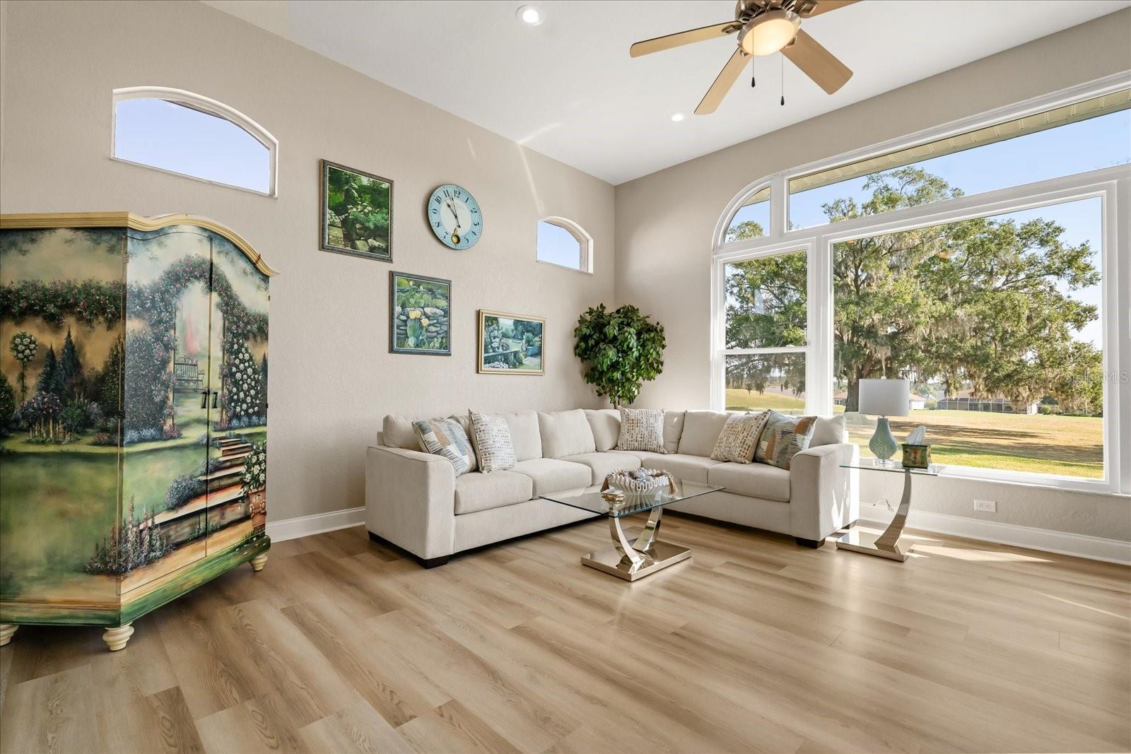 HUNTINGTON HILLS PH 03 - Residential