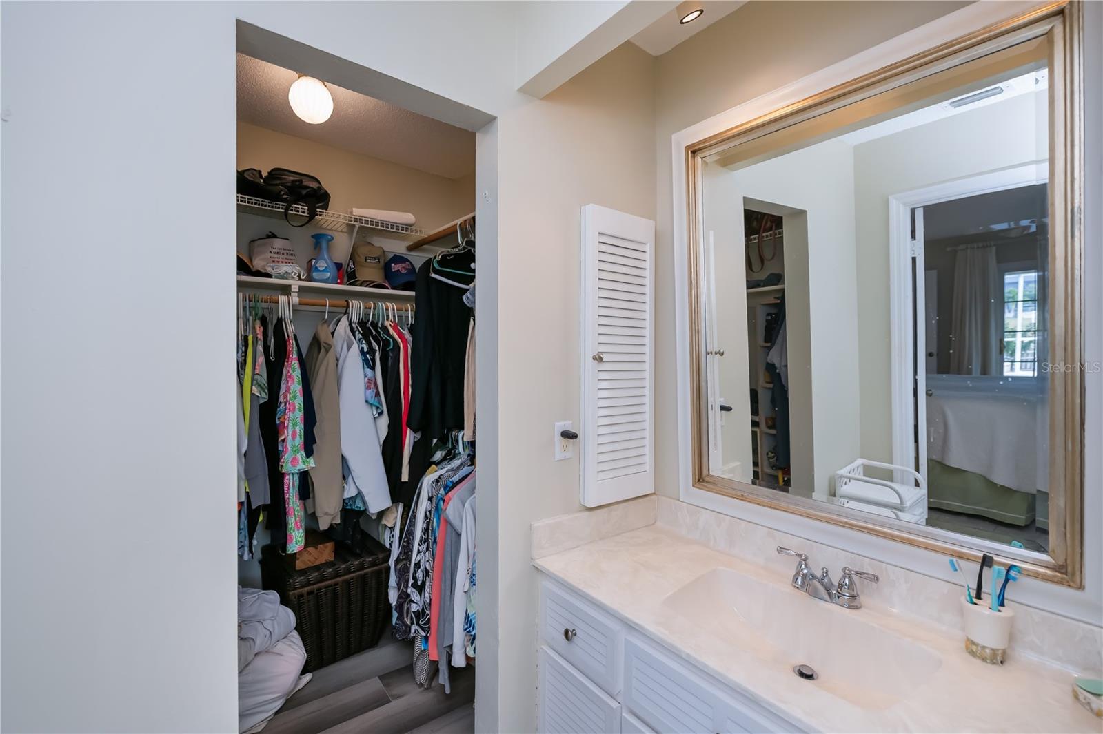 PUNTA GORDA ISLES SEC 5 - Residential