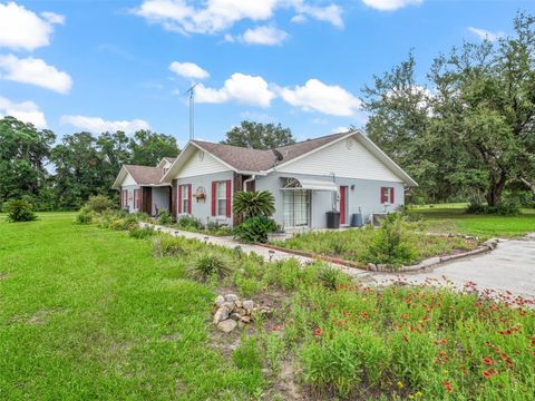 A home in SUMMERFIELD