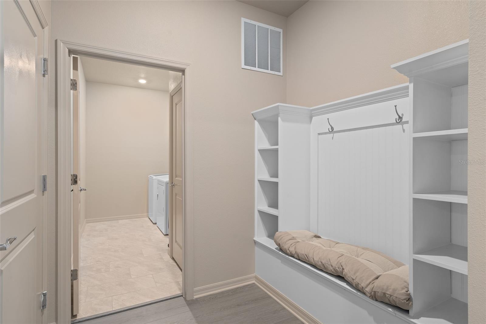 WINDSOR CAY PH 1 - Residential