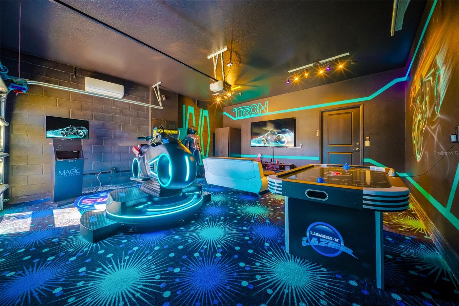 WINDSOR CAY PH 1 - Residential