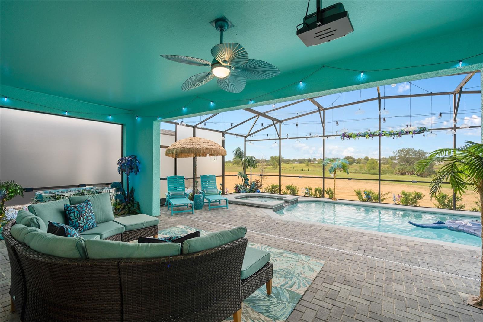 WINDSOR CAY PH 1 - Residential