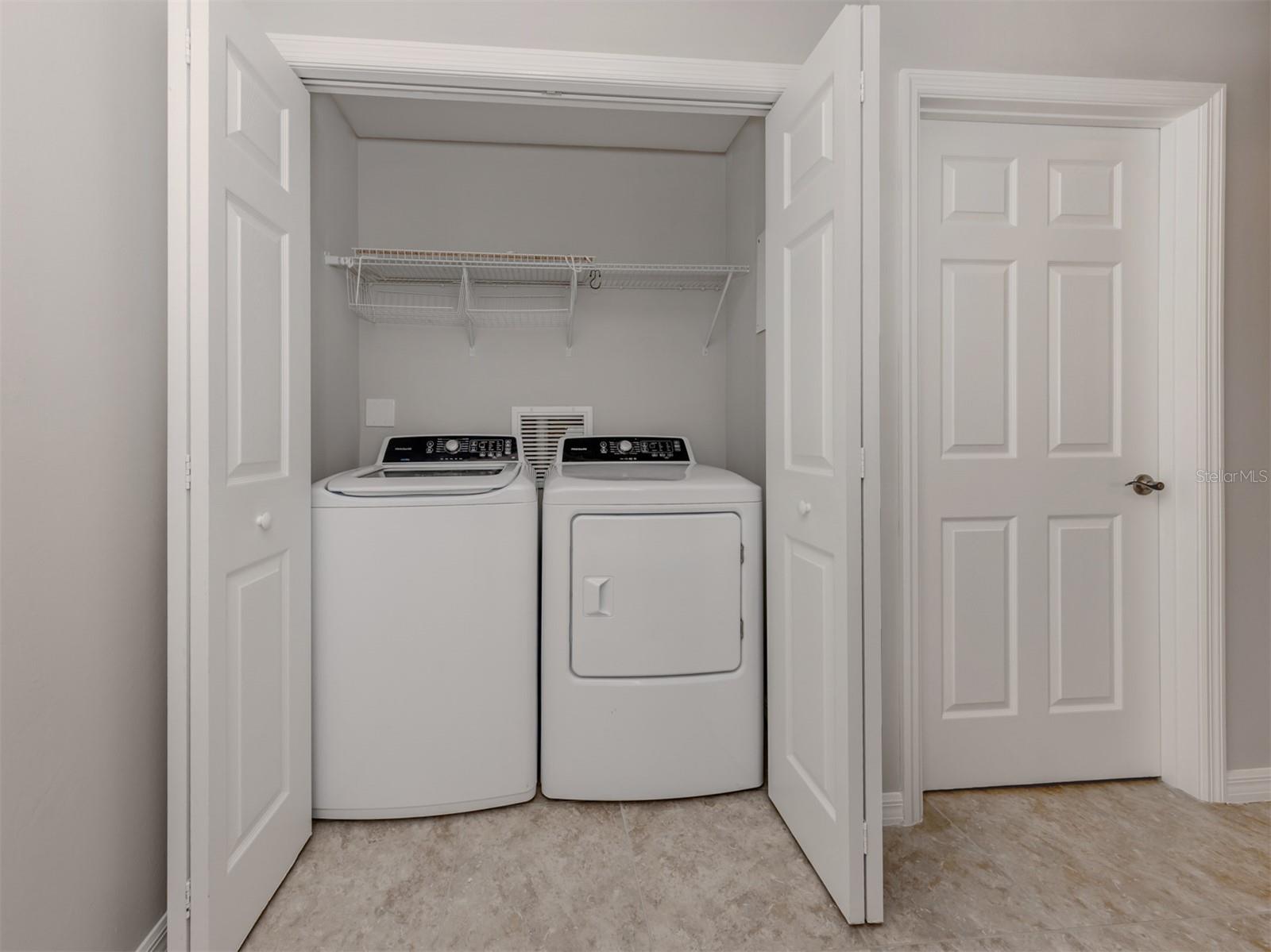 TOSCANA ISLES - Residential