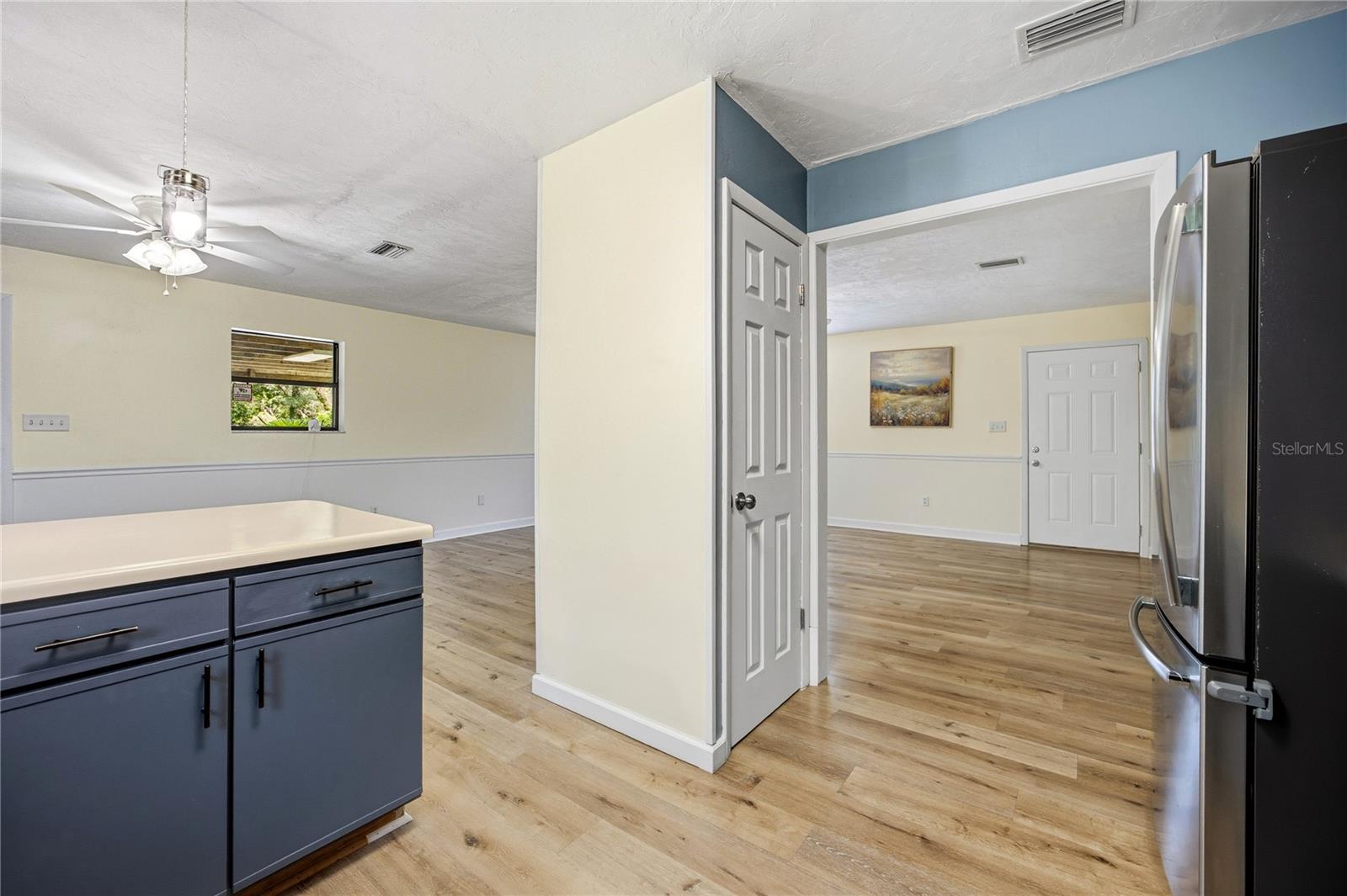 TRI-CITY OAKS - Residential