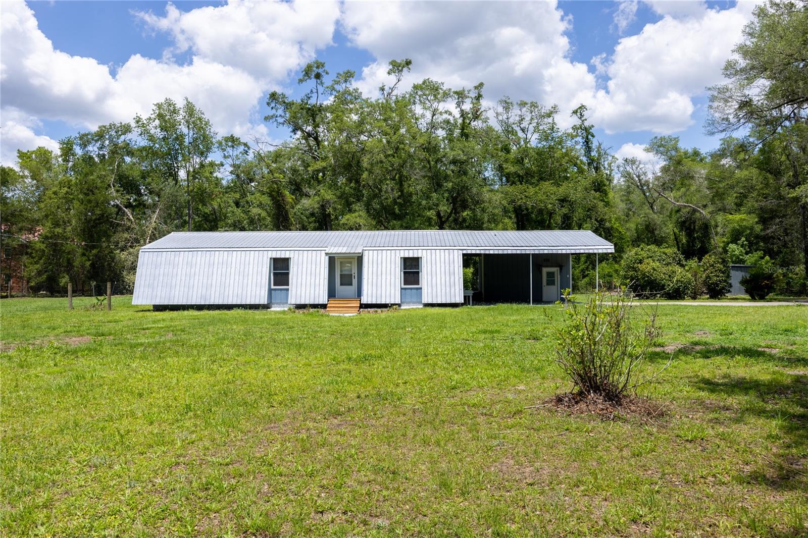 TRI-CITY OAKS - Residential