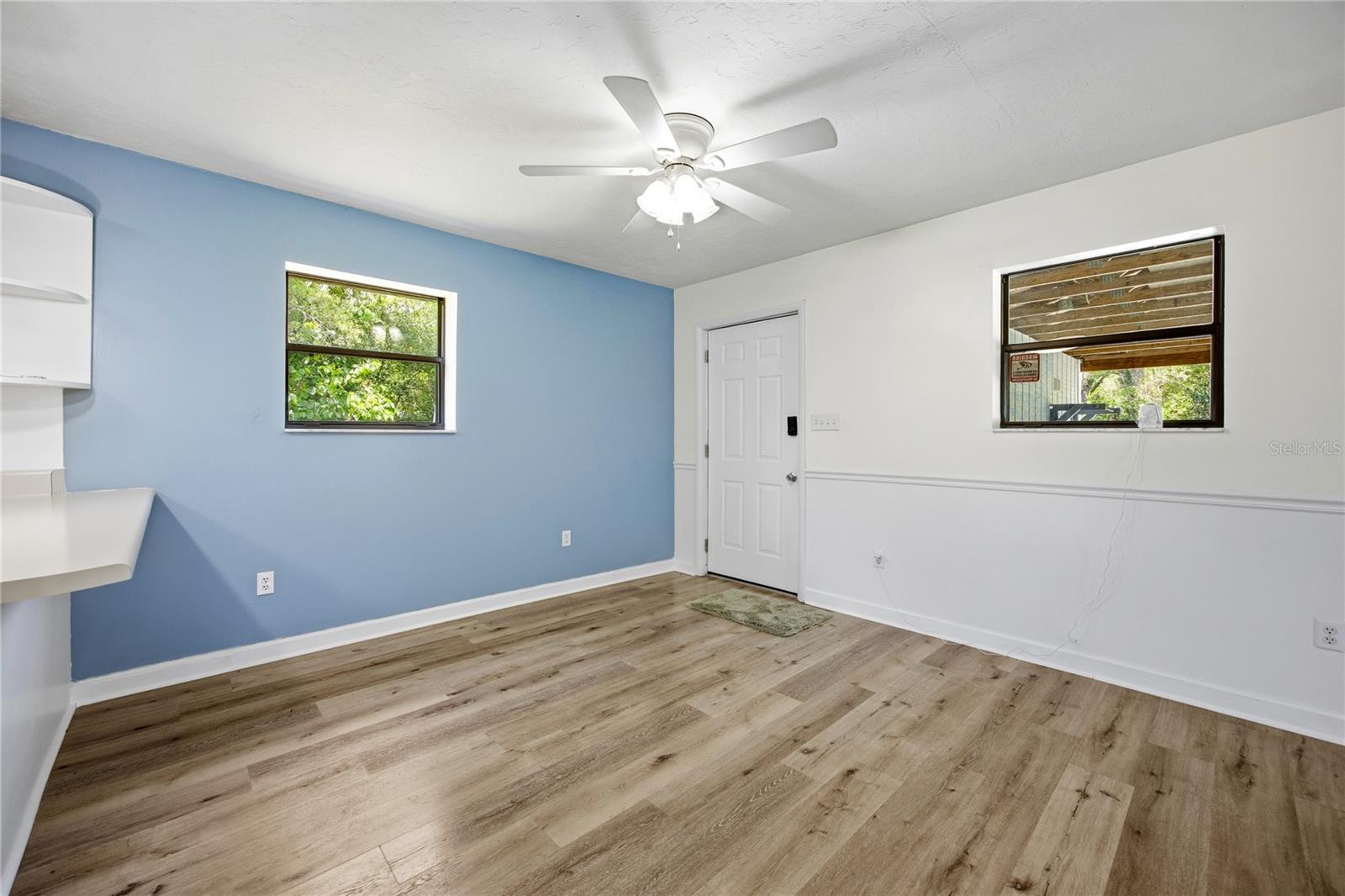 TRI-CITY OAKS - Residential