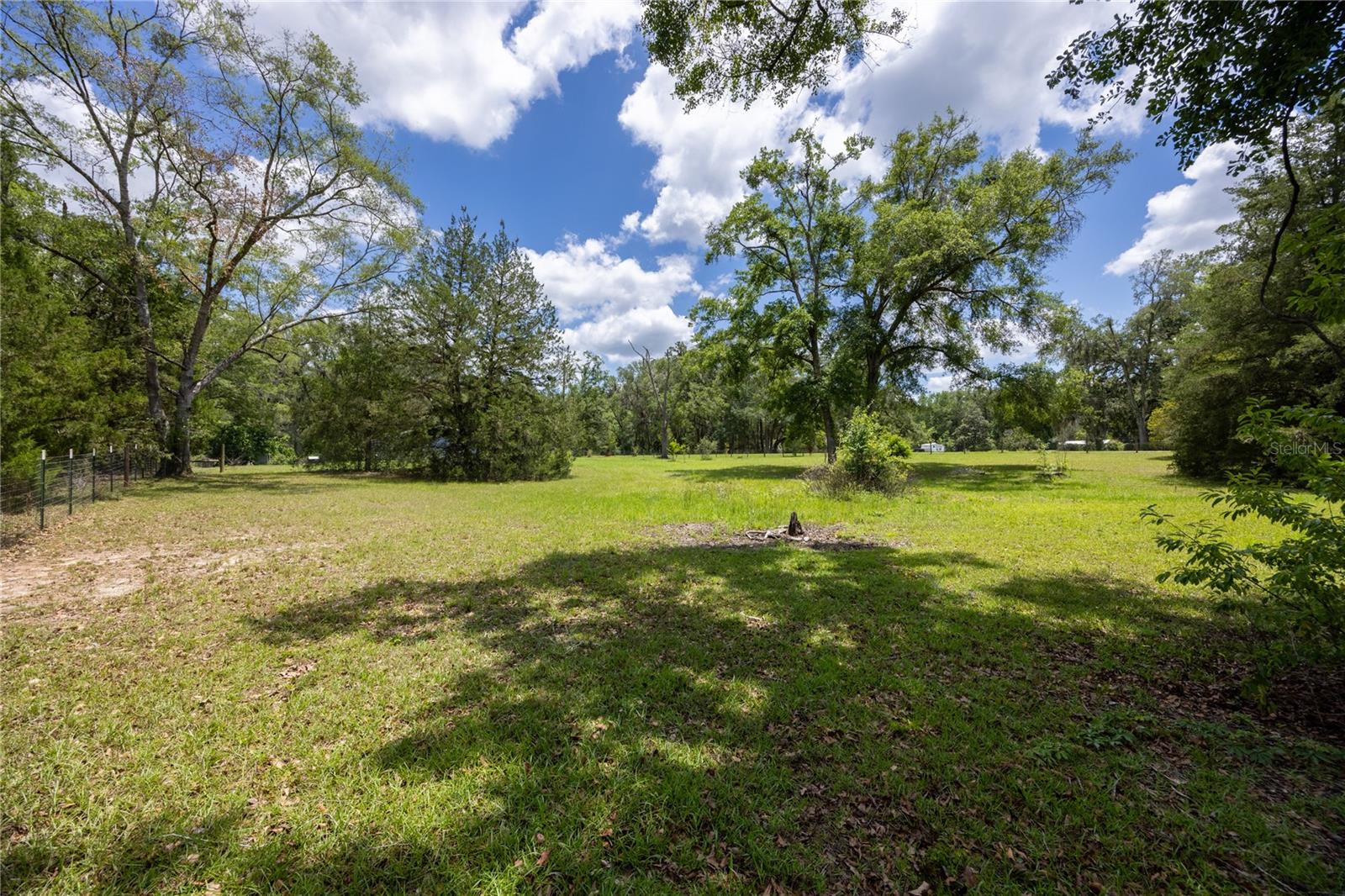 TRI-CITY OAKS - Residential