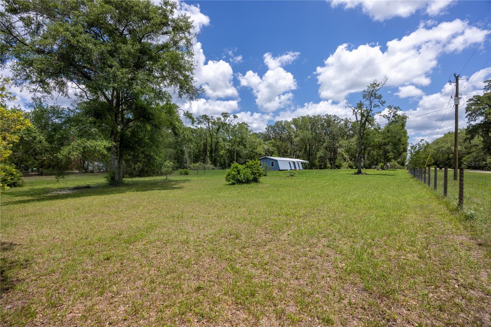 TRI-CITY OAKS - Residential