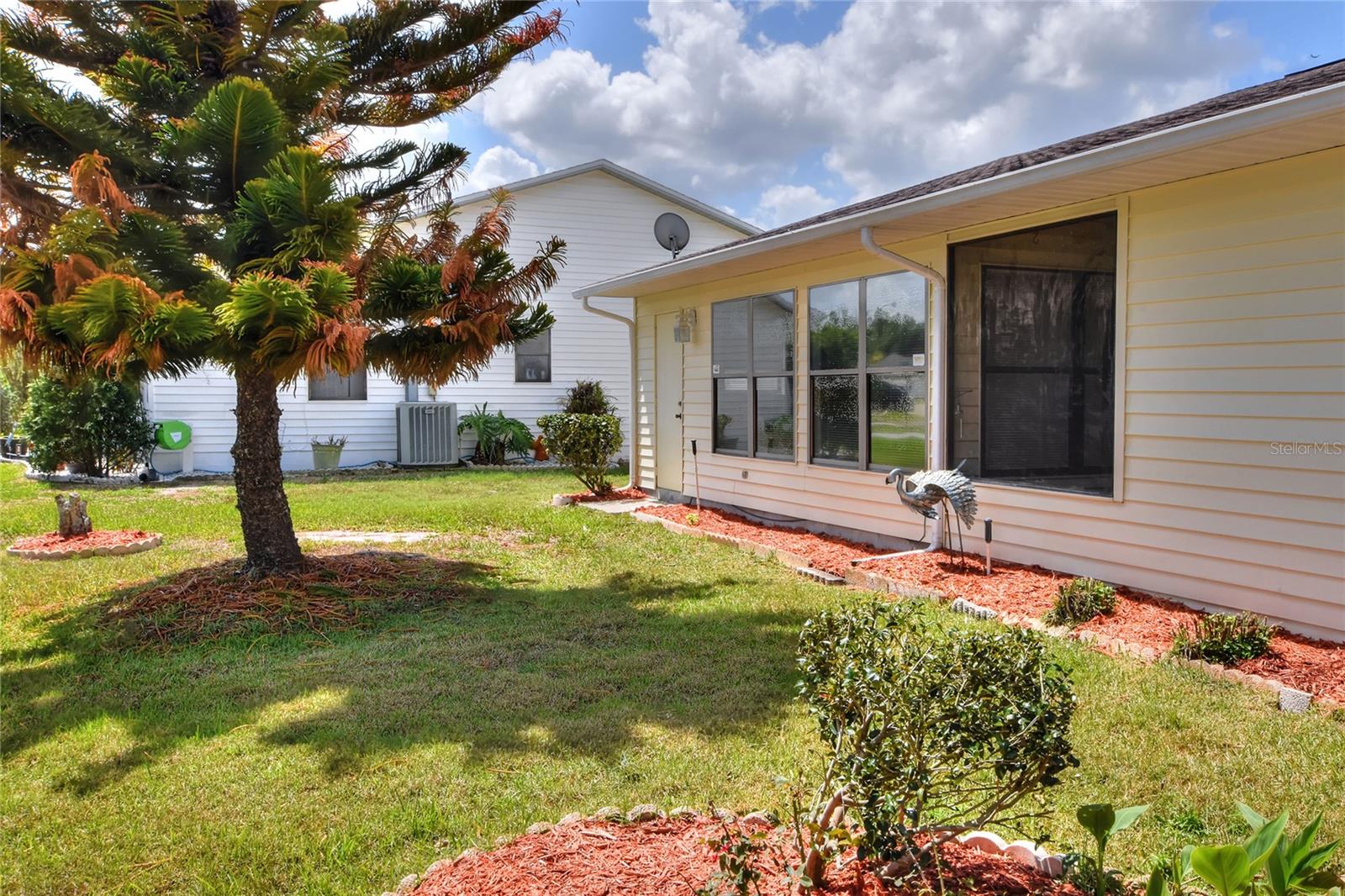 COLONNADES PH 02 - Residential