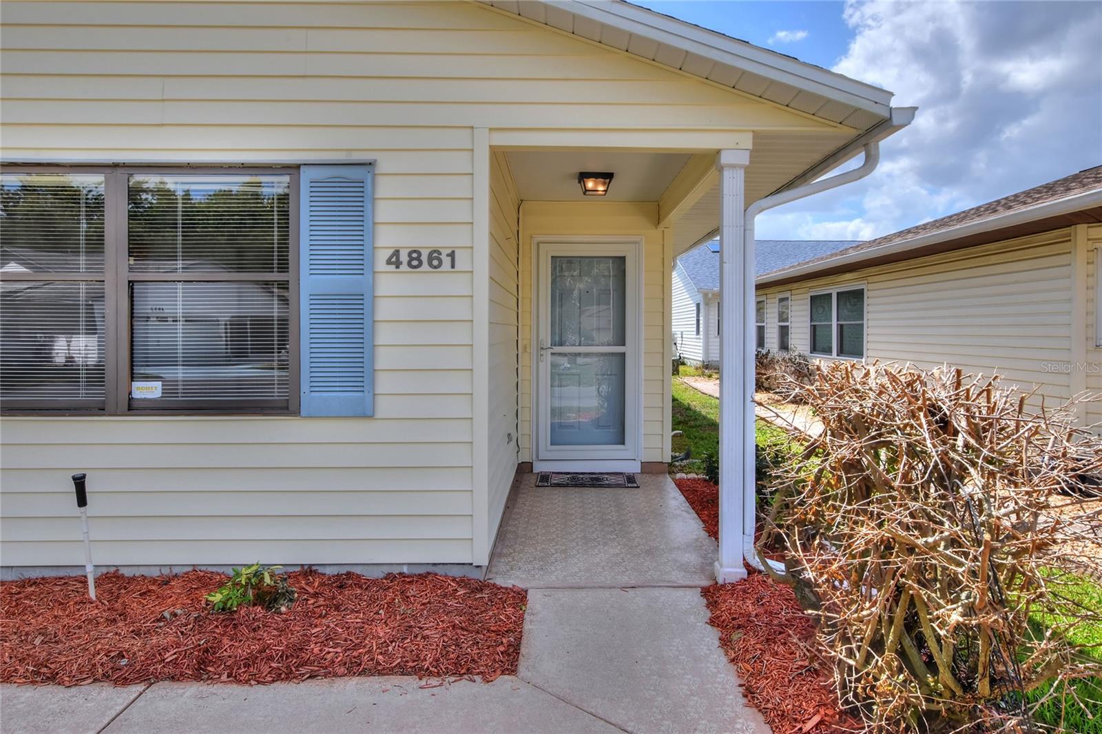 COLONNADES PH 02 - Residential