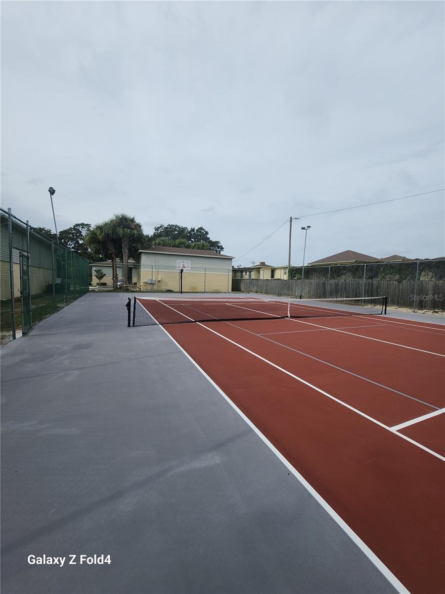 THE HAMPTONS AT BRANDON A CONDO - Residential Lease