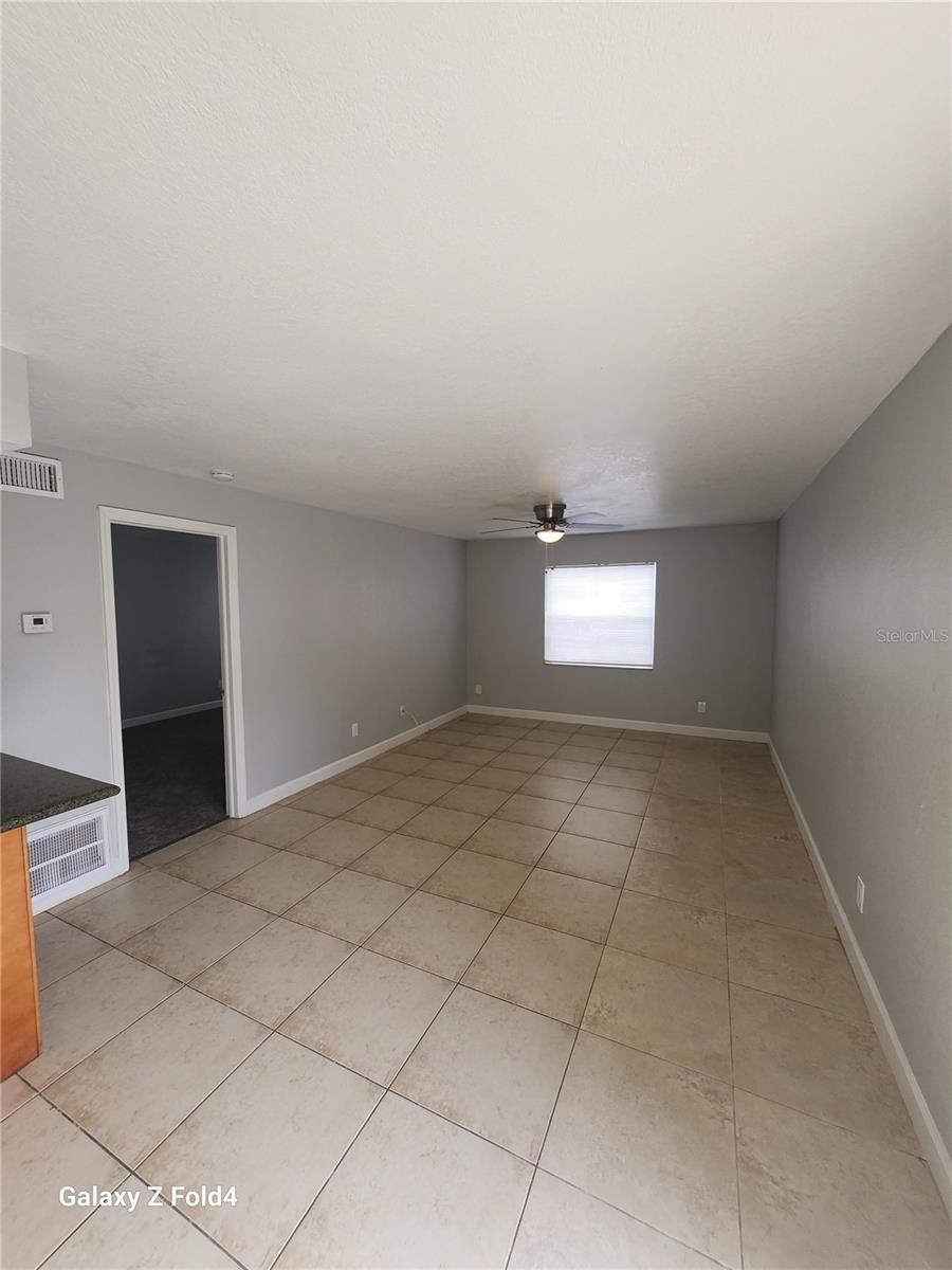 THE HAMPTONS AT BRANDON A CONDO - Residential Lease