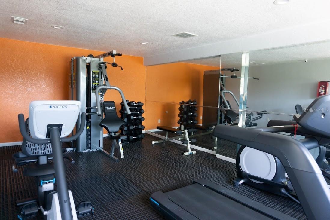 THE HAMPTONS AT BRANDON A CONDO - Residential Lease