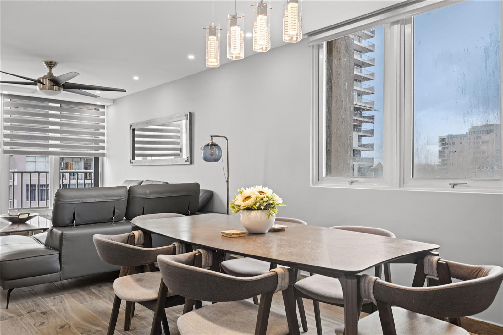 RAQUET CLUB (AKA RACQUET/RAQUET CLUB CONDOMINIUM) - Residential