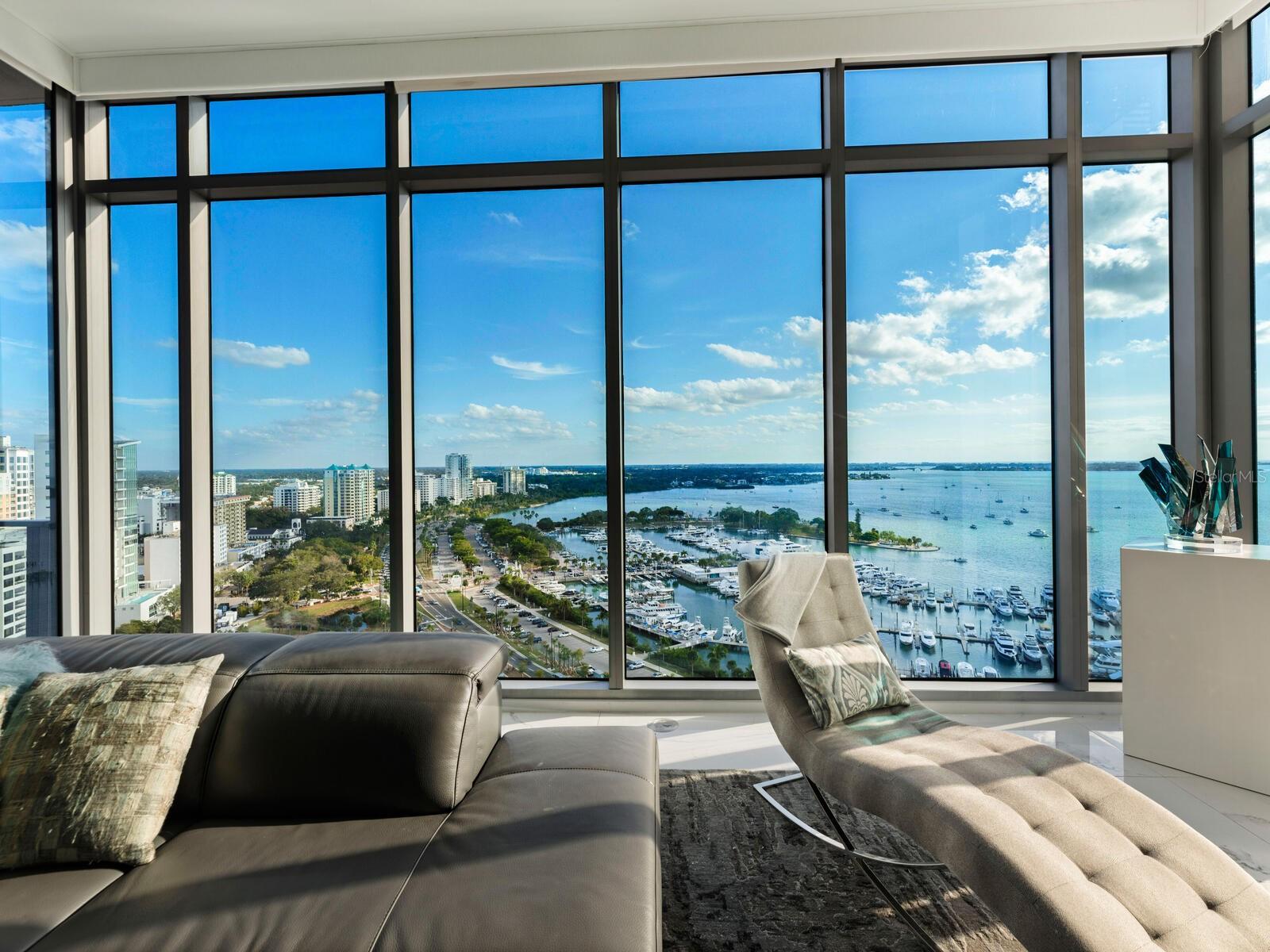 VUE SARASOTA BAY - Residential