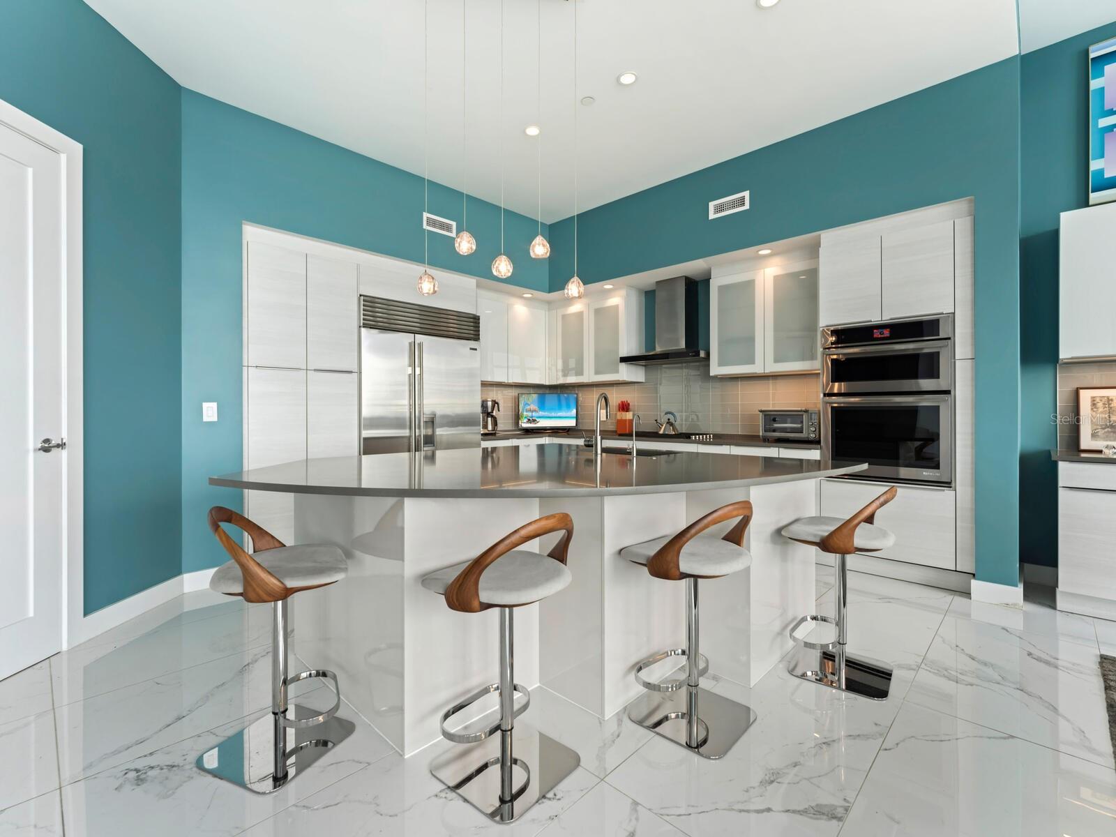 VUE SARASOTA BAY - Residential