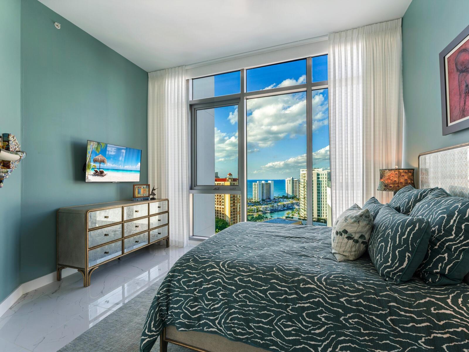 VUE SARASOTA BAY - Residential