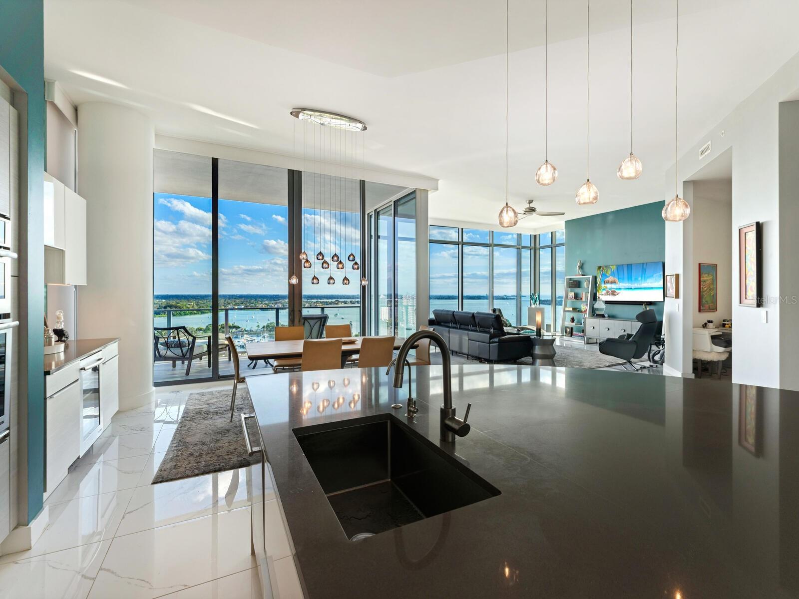 VUE SARASOTA BAY - Residential