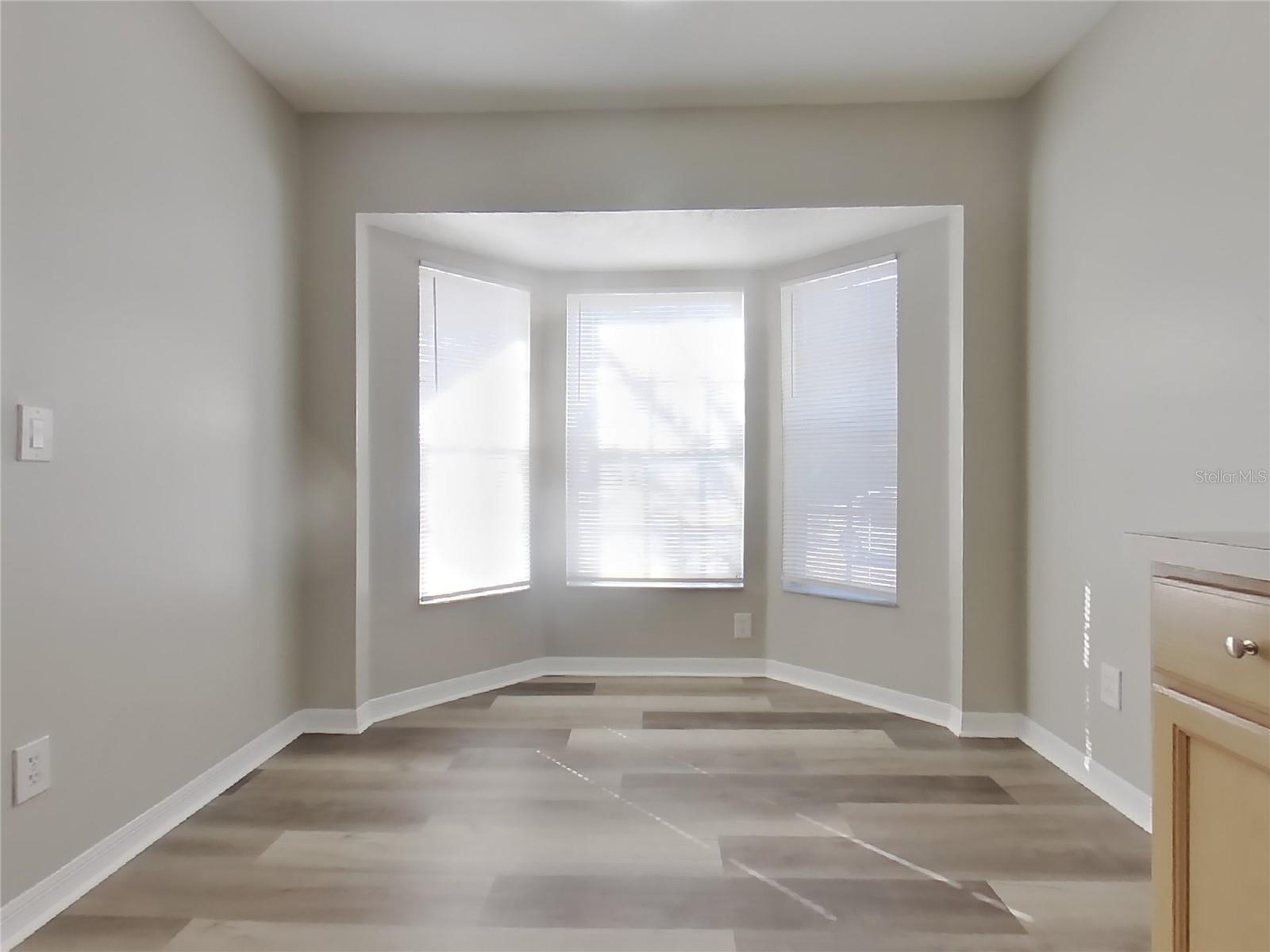 VOTAW VILLAGE PH 02 - Residential Lease