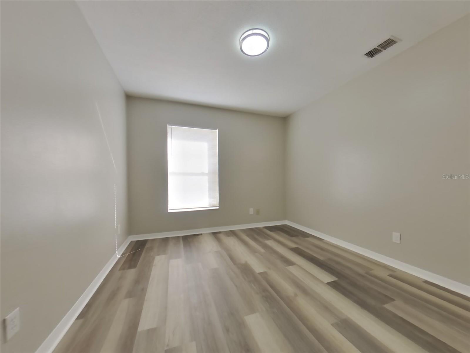 VOTAW VILLAGE PH 02 - Residential Lease