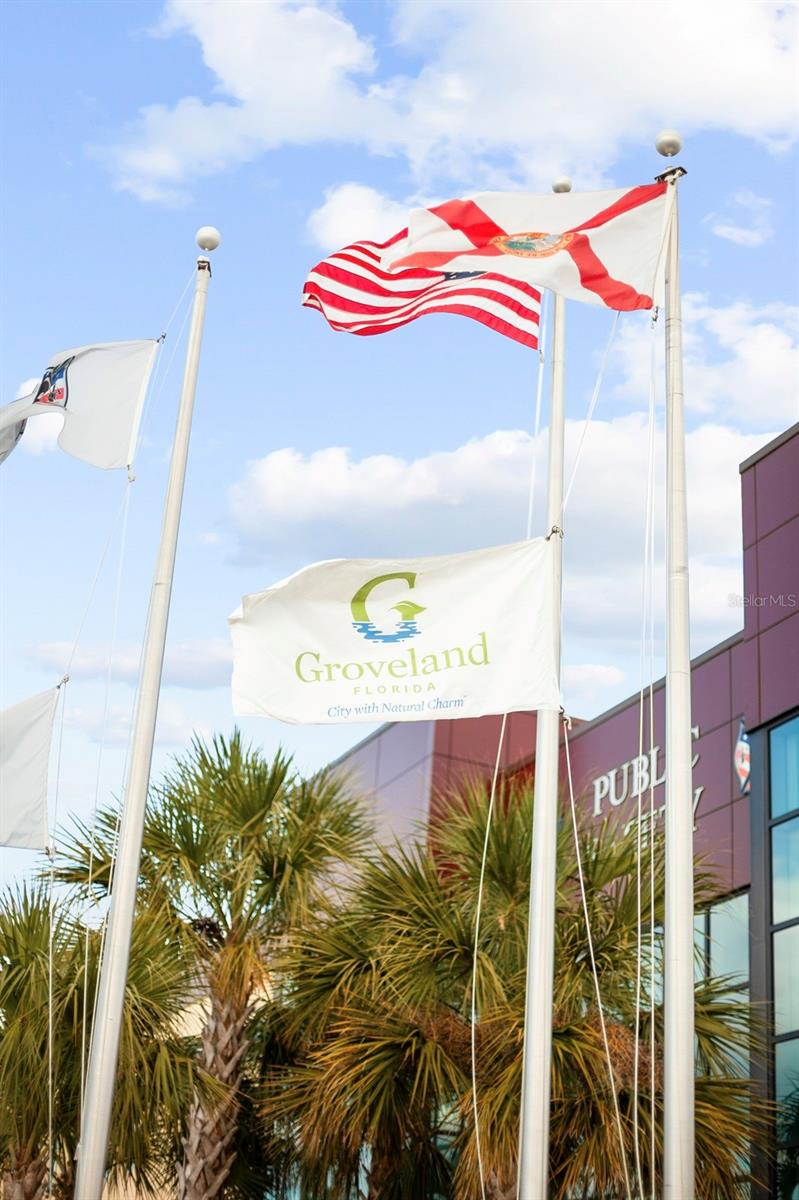 GROVELAND FARMS - Land