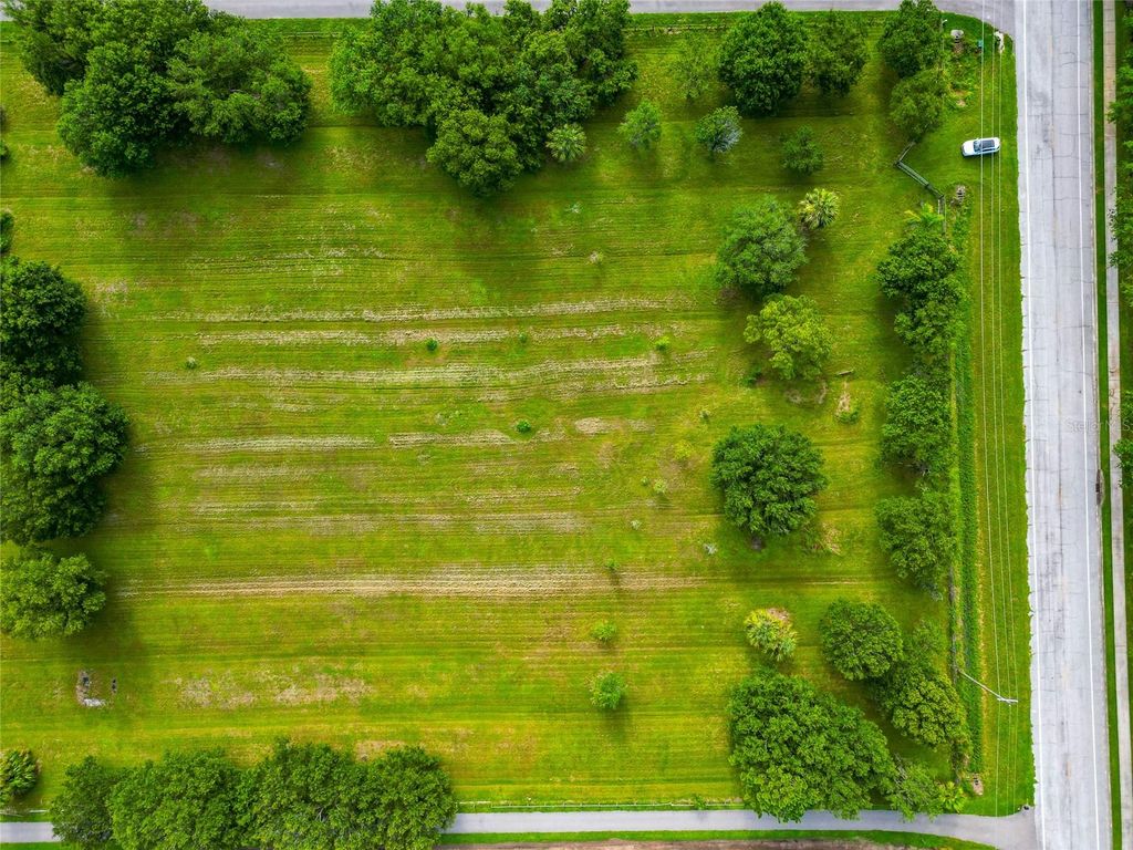 Photo of 13210 Mulholland Road, Parrish, FL 34219 (MLS # A4656869)