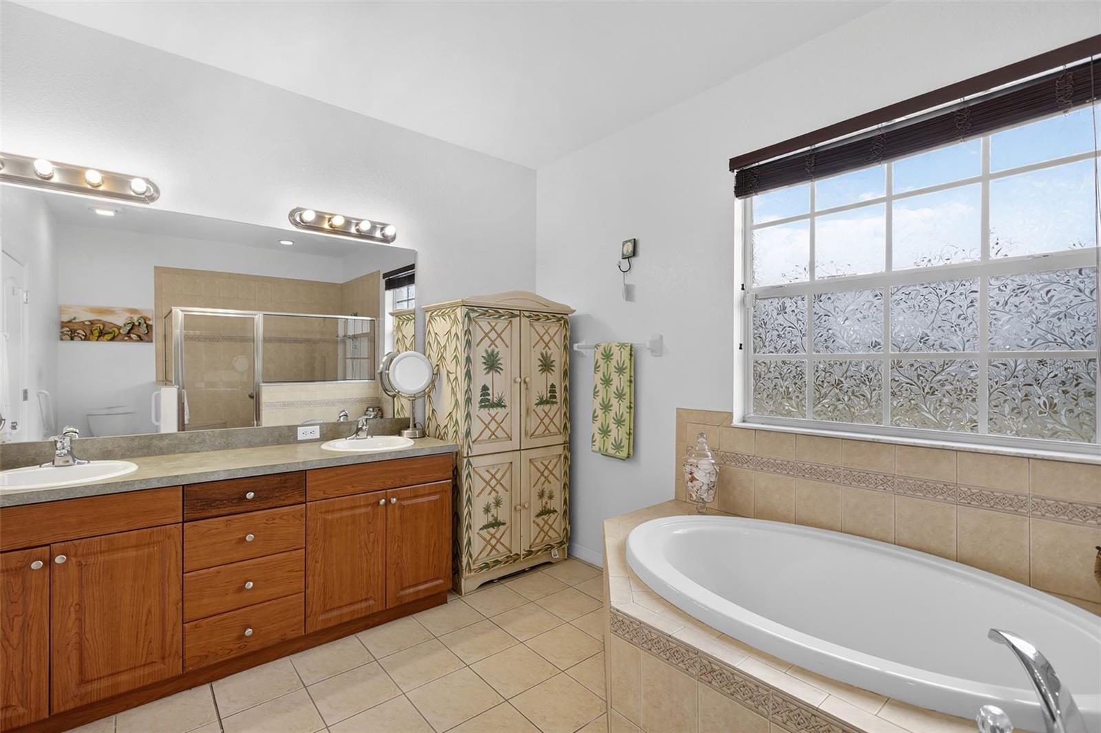 ROTONDA SANDS - Residential